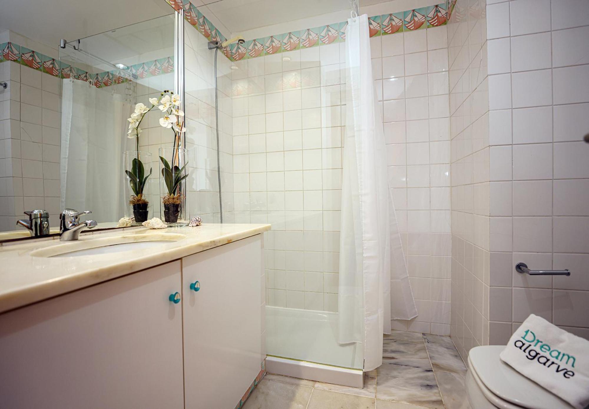 A65 - Marina Moor Apartment In لاغوس المظهر الخارجي الصورة